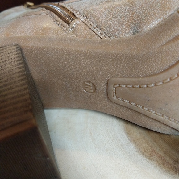 G by Guess Jimmy Heeled Boots - Buckle detail - Picture 6 of 8